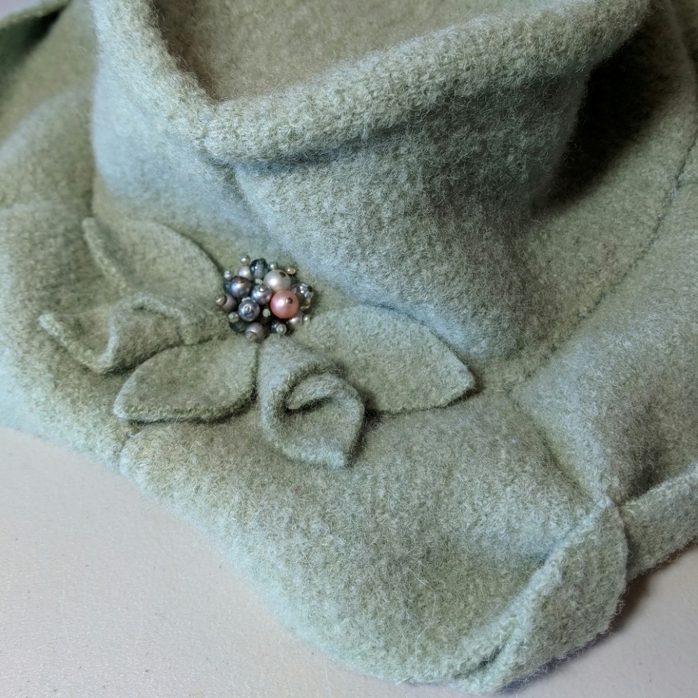 NWT Artisan Wool Hat One Of A Kind Sage Green - Picture 5 of 7